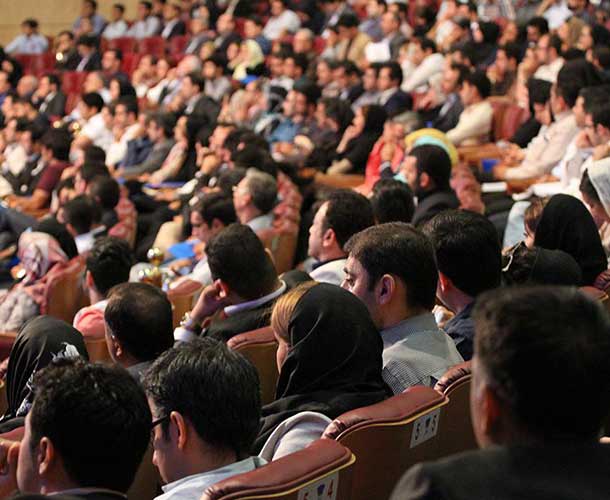 سخنرانی شاهین فاطمی در برج میلاد سخنرانی شاهین فاطمی در برج میلاد