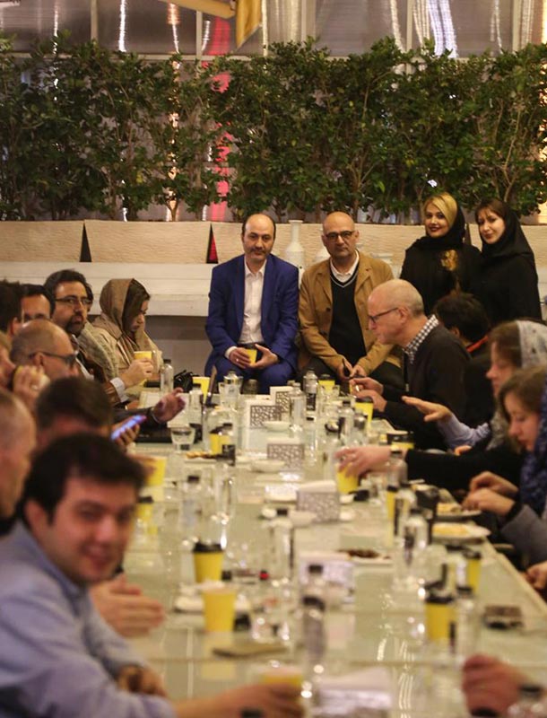 دیدار خاطره انگیز دانشمندان جهان در خانه درسا دیدار خاطره انگیز دانشمندان جهان در خانه درسا