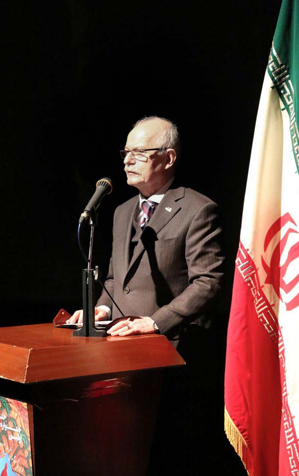 درسا حامی جشنواره طراحی لباس درسا حامی جشنواره طراحی لباس