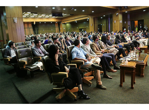 همراهی درسا در فتح قلههای سبک پوشش همراهی درسا در فتح قلههای سبک پوشش