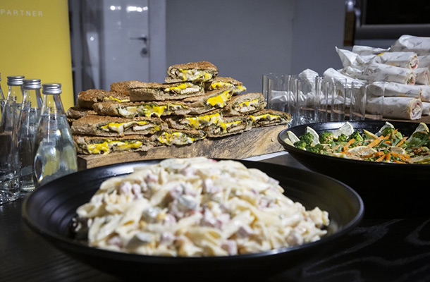 گردهمایی شورای هشتمین جشنواره تجلیل از تلاشگران گردهمایی شورای هشتمین جشنواره تجلیل از تلاشگران
