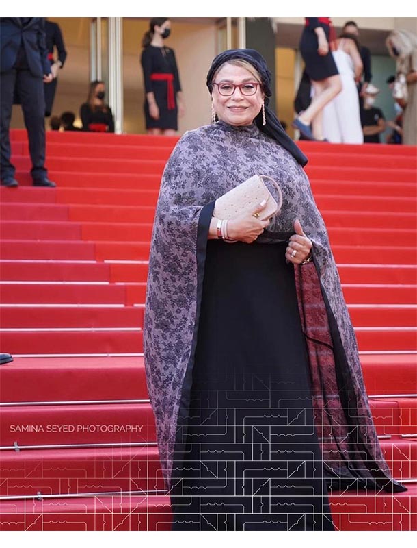 همراهی درسا با بانو گوهر خیراندیش در جشنواره کن همراهی درسا با بانو گوهر خیراندیش در جشنواره کن