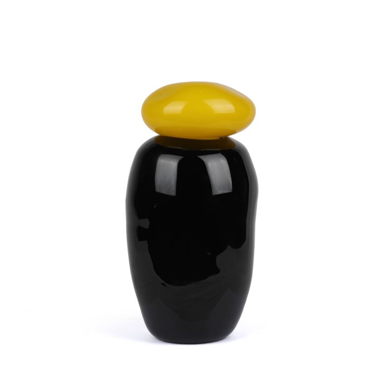 بانکه شیشه ای