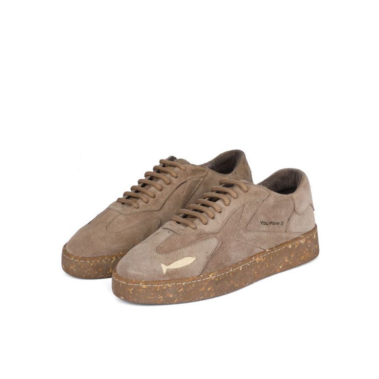 کفش اسنیکر زنانه دال ماهی