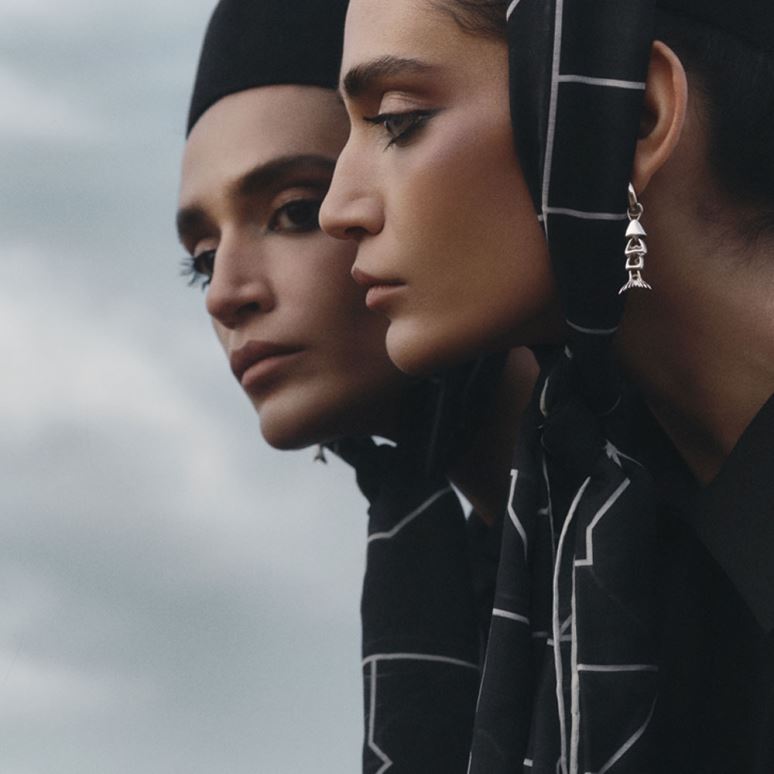 گوشواره حلقه ای دال ماهی نقره